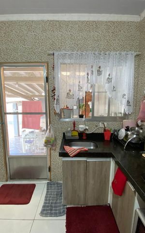Casa à venda com 426m², 8 quartos e 2 vagas Casa à venda com 426m², 8 quartos e 2 vagasCozinha