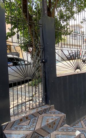 Casa à venda com 426m², 8 quartos e 2 vagas Casa à venda com 426m², 8 quartos e 2 vagasQuintal