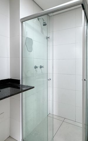 Studio para alugar com 42m², 1 quarto e 1 vaga Studio para alugar com 42m², 1 quarto e 1 vagaBanheiro Social