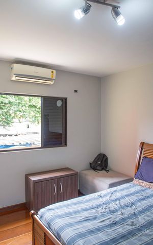 Casa à venda com 226m², 4 quartos e 2 vagasQuarto 4