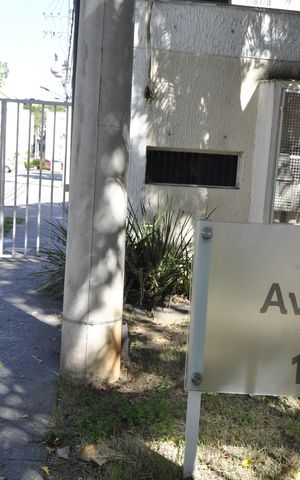 Apartamento à venda com 90m², 2 quartos e 1 vagaFachada