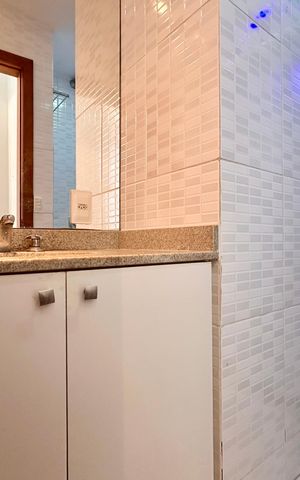 Apartamento para alugar com 80m², 3 quartos e sem vaga Apartamento para alugar com 80m², 3 quartos e sem vagaBanheiro