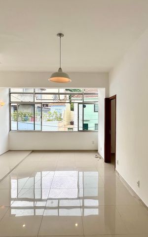 Apartamento para alugar com 80m², 3 quartos e sem vaga Apartamento para alugar com 80m², 3 quartos e sem vagaSala