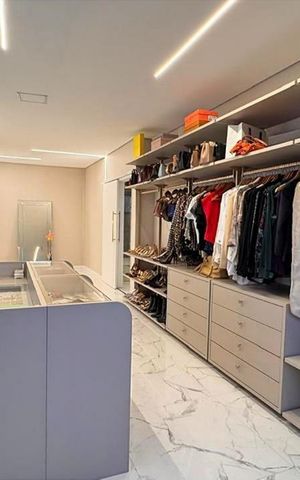 Casa de condomínio à venda com 1280m², 6 quartos e 5 vagas