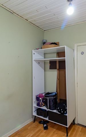 Casa à venda com 180m², 5 quartos e 2 vagas Casa à venda com 180m², 5 quartos e 2 vagasQuarto 1