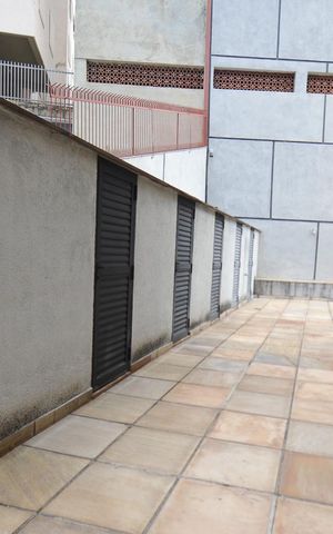 Apartamento à venda com 330m², 4 quartos e 4 vagas Apartamento à venda com 330m², 4 quartos e 4 vagasÁrea comum