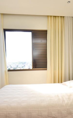 Apartamento à venda com 330m², 4 quartos e 4 vagas Apartamento à venda com 330m², 4 quartos e 4 vagasQuarto 1