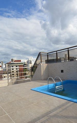 Apartamento à venda com 330m², 4 quartos e 4 vagas Apartamento à venda com 330m², 4 quartos e 4 vagasCobertura