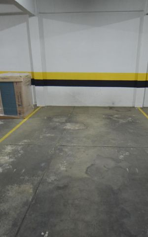 Apartamento à venda com 330m², 4 quartos e 4 vagas Apartamento à venda com 330m², 4 quartos e 4 vagasGaragem