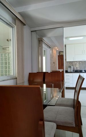 Casa de condomínio à venda com 120m², 3 quartos e 1 vaga Casa de condomínio à venda com 120m², 3 quartos e 1 vagaSala