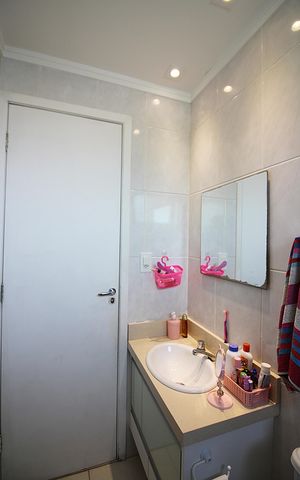 Apartamento à venda com 68m², 2 quartos e 1 vagaBanheiro Social