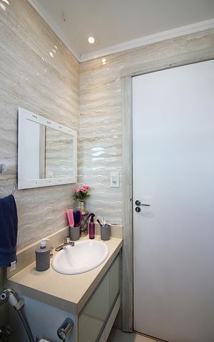 Apartamento à venda com 68m², 2 quartos e 1 vagaBanheiro da Suíte