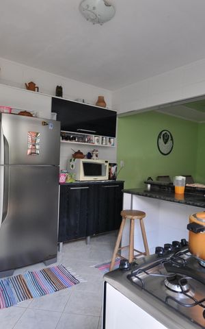 Casa à venda com 125m², 3 quartos e 2 vagasCozinha