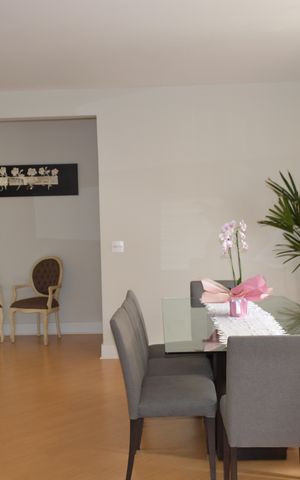 Apartamento à venda com 160m², 3 quartos e 1 vagaSala
