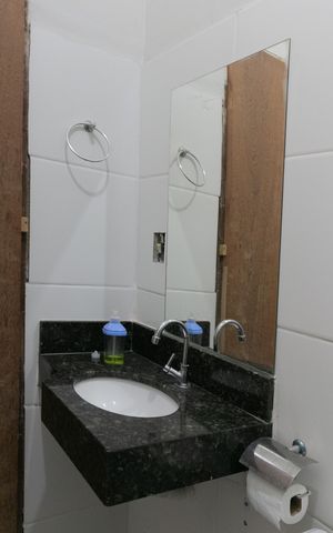Casa à venda com 560m², 3 quartos e 2 vagas Casa à venda com 560m², 3 quartos e 2 vagasBanheiro da Suíte 2