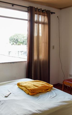 Casa à venda com 200m², 4 quartos e sem vaga Casa à venda com 200m², 4 quartos e sem vagaQuarto 3 - Suíte