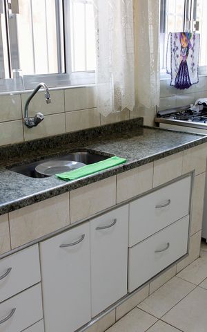 Casa à venda com 200m², 4 quartos e sem vaga Casa à venda com 200m², 4 quartos e sem vagaCozinha