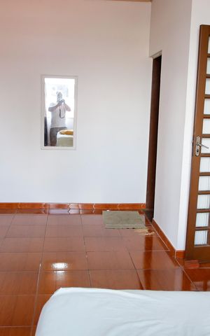 Casa à venda com 200m², 4 quartos e sem vaga Casa à venda com 200m², 4 quartos e sem vagaQuarto 3 - Suíte