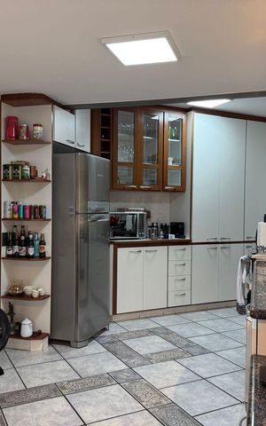 Casa à venda com 350m², 3 quartos e 4 vagas