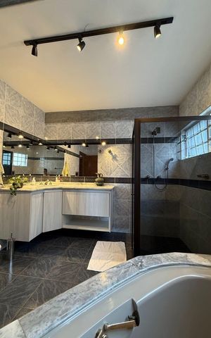 Casa à venda com 350m², 3 quartos e 4 vagas
