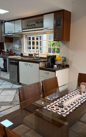 Casa à venda com 350m², 3 quartos e 4 vagas