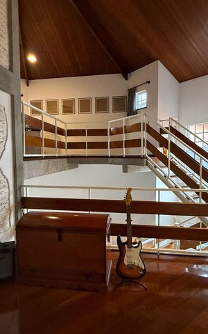 Casa à venda com 350m², 3 quartos e 4 vagas