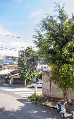 Casa à venda com 272m², 4 quartos e 2 vagas Casa à venda com 272m², 4 quartos e 2 vagasVista da Sala