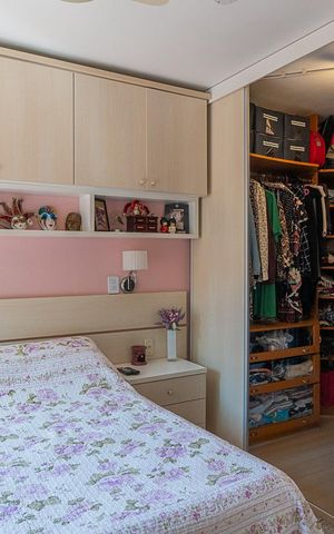 Casa de condomínio à venda com 180m², 3 quartos e 2 vagas Casa de condomínio à venda com 180m², 3 quartos e 2 vagasQuarto 3 - Suíte