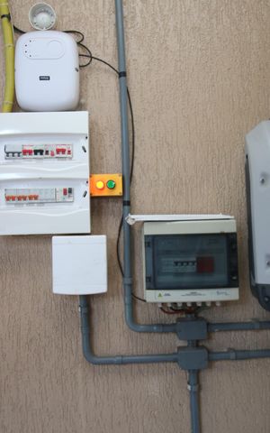 Casa à venda com 200m², 3 quartos e 1 vagaCentral de energia solar