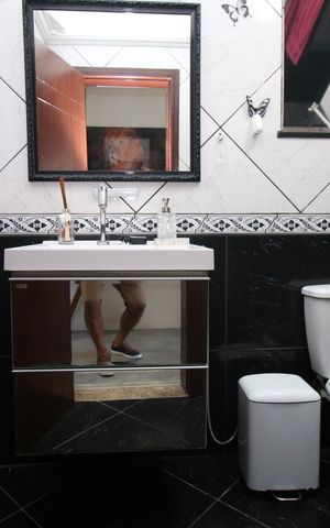 Casa à venda com 200m², 3 quartos e 1 vagaBanheiro Social 2