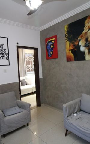 Casa à venda com 200m², 3 quartos e 1 vagaSala de TV