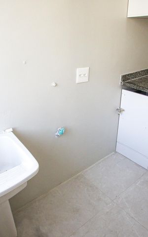 Apartamento à venda com 60m², 2 quartos e 1 vagaÁrea de Serviço