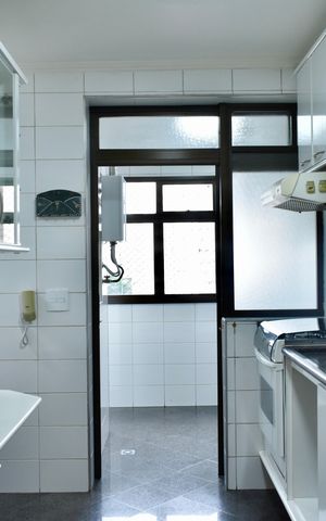 Apartamento à venda com 100m², 3 quartos e 2 vagas Apartamento à venda com 100m², 3 quartos e 2 vagasCozinha