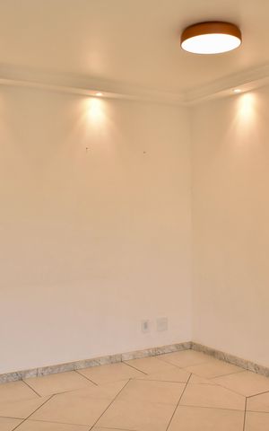 Apartamento à venda com 100m², 3 quartos e 2 vagas Apartamento à venda com 100m², 3 quartos e 2 vagasSala