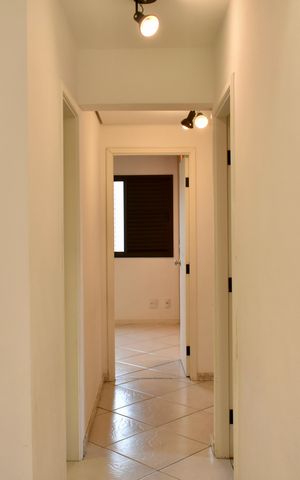 Apartamento à venda com 100m², 3 quartos e 2 vagas Apartamento à venda com 100m², 3 quartos e 2 vagasCorredor