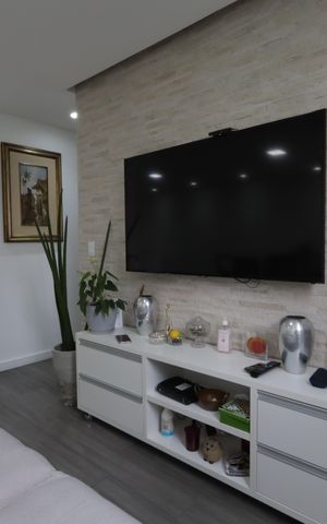 Apartamento à venda com 64m², 2 quartos e 1 vagaSala