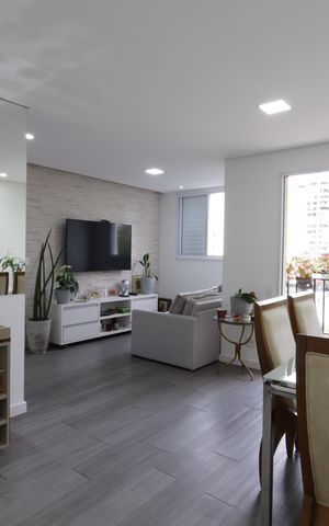 Apartamento à venda com 64m², 2 quartos e 1 vagaSala