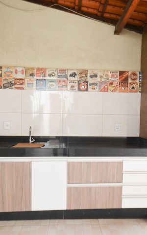 Casa à venda com 333m², 6 quartos e 3 vagas Casa à venda com 333m², 6 quartos e 3 vagasArea privativa