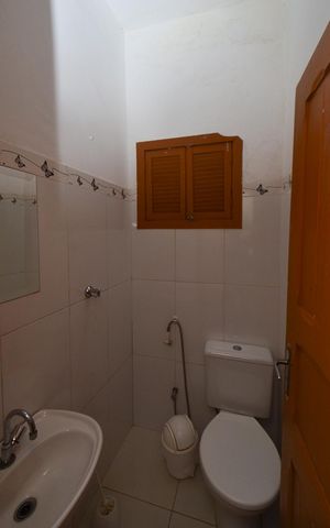 Casa à venda com 333m², 6 quartos e 3 vagas Casa à venda com 333m², 6 quartos e 3 vagasBanheiro1