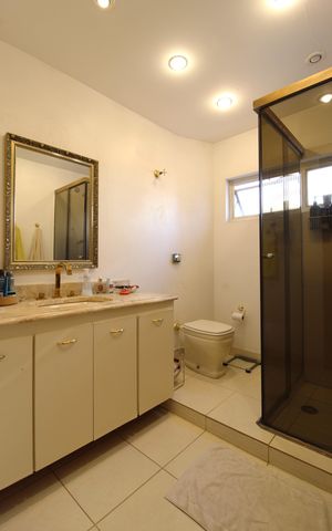 Apartamento para alugar com 94m², 3 quartos e 2 vagasBanheiro