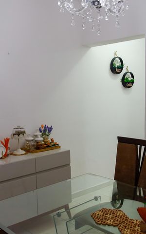 Casa à venda com 125m², 2 quartos e 3 vagas Casa à venda com 125m², 2 quartos e 3 vagasSala de Jantar