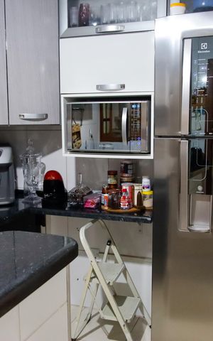 Casa à venda com 125m², 2 quartos e 3 vagas Casa à venda com 125m², 2 quartos e 3 vagasCozinha