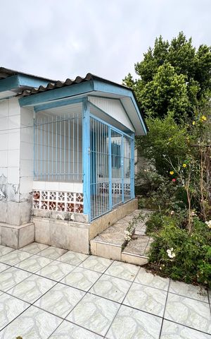 Casa à venda com 136m², 3 quartos e 2 vagas Casa à venda com 136m², 3 quartos e 2 vagasQuintal