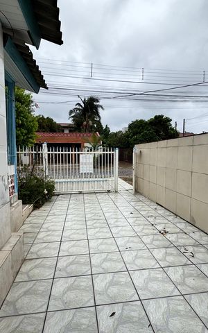 Casa à venda com 136m², 3 quartos e 2 vagas Casa à venda com 136m², 3 quartos e 2 vagasQuintal