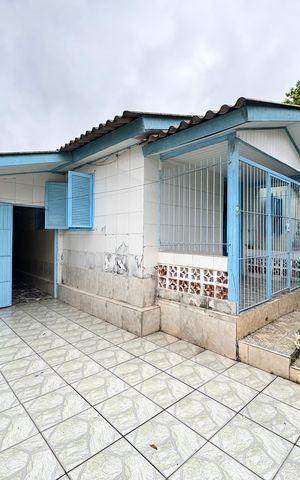 Casa à venda com 136m², 3 quartos e 2 vagas Casa à venda com 136m², 3 quartos e 2 vagasQuintal