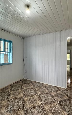 Casa à venda com 136m², 3 quartos e 2 vagas Casa à venda com 136m², 3 quartos e 2 vagasSala