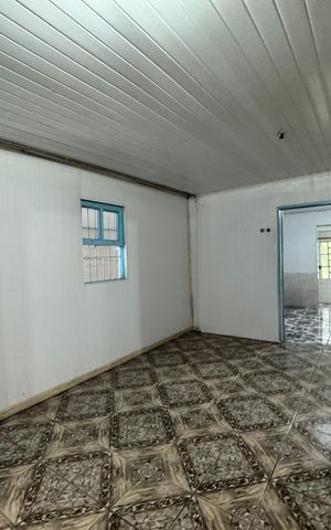 Casa à venda com 136m², 3 quartos e 2 vagas Casa à venda com 136m², 3 quartos e 2 vagasCozinha