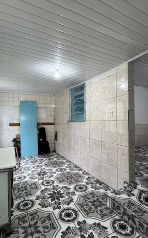 Casa à venda com 136m², 3 quartos e 2 vagas Casa à venda com 136m², 3 quartos e 2 vagasCozinha