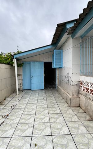 Casa à venda com 136m², 3 quartos e 2 vagas Casa à venda com 136m², 3 quartos e 2 vagasQuintal