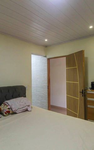 Casa à venda com 125m², 5 quartos e 2 vagasSuíte 1 - Casa 1